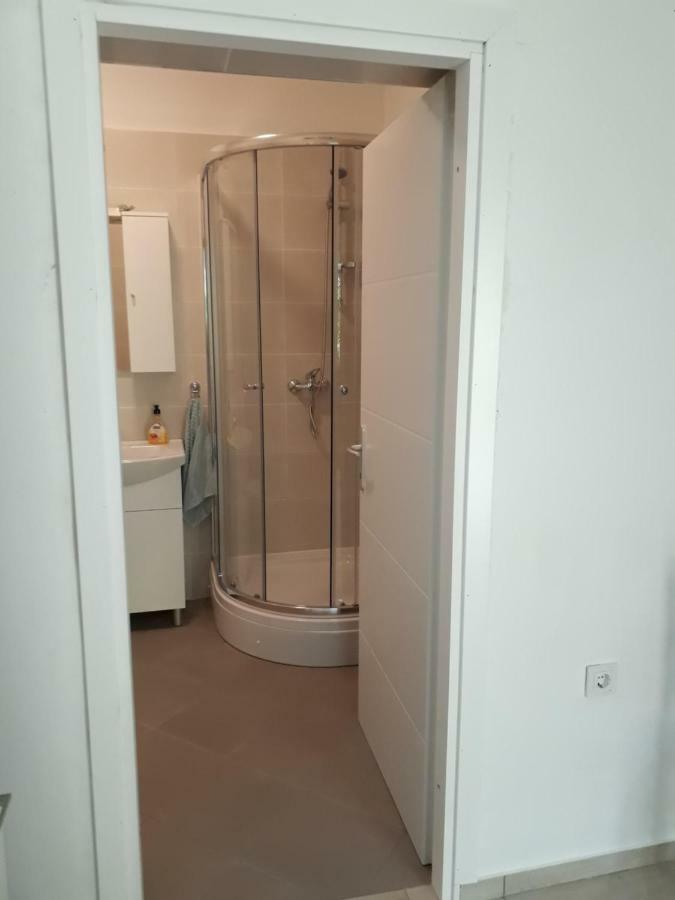 סנג' Apartments Lucija מראה חיצוני תמונה