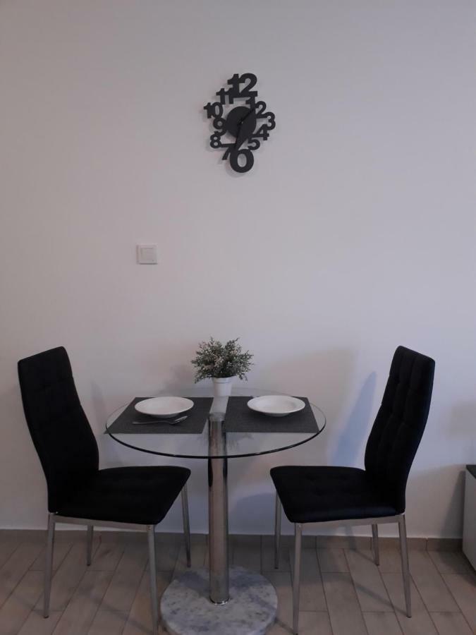 סנג' Apartments Lucija מראה חיצוני תמונה